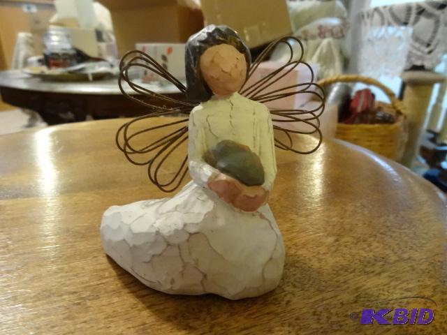 2000 Angel of Protection. Willow Tree. No box...