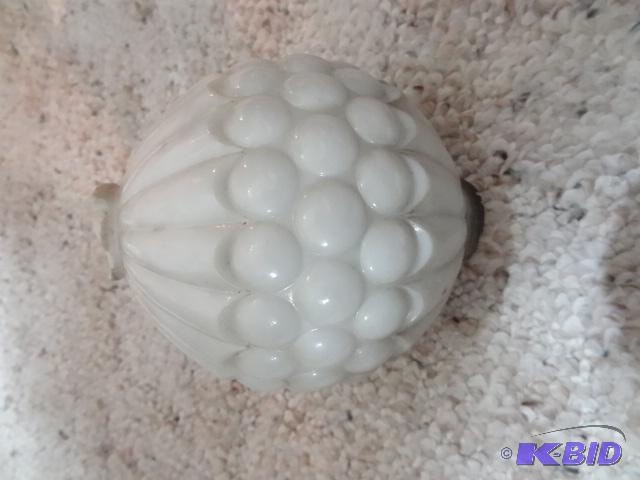 White Scalloped Lightening Rod. Globe Only...