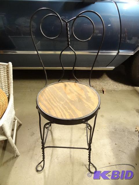 Ice cream parlor chair. Iron rod With Wood To...