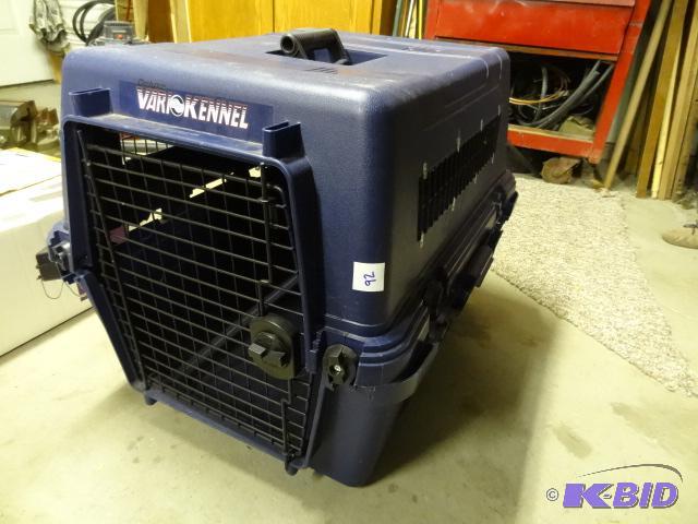 Plastic Pet Kennel 21 X 20 X 27...