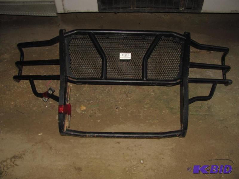 This CATTLEMAN Front BumperBrushguard will m...