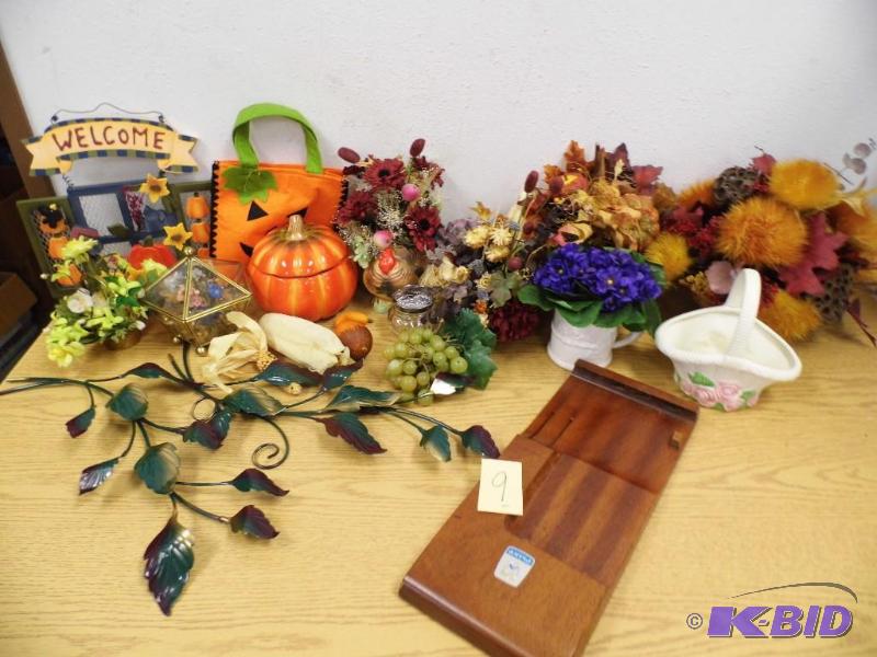 Misc Decorating Items