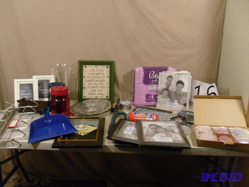 lot 116 image: Clock, 2 Money Counting Banks, New Picture Fr...