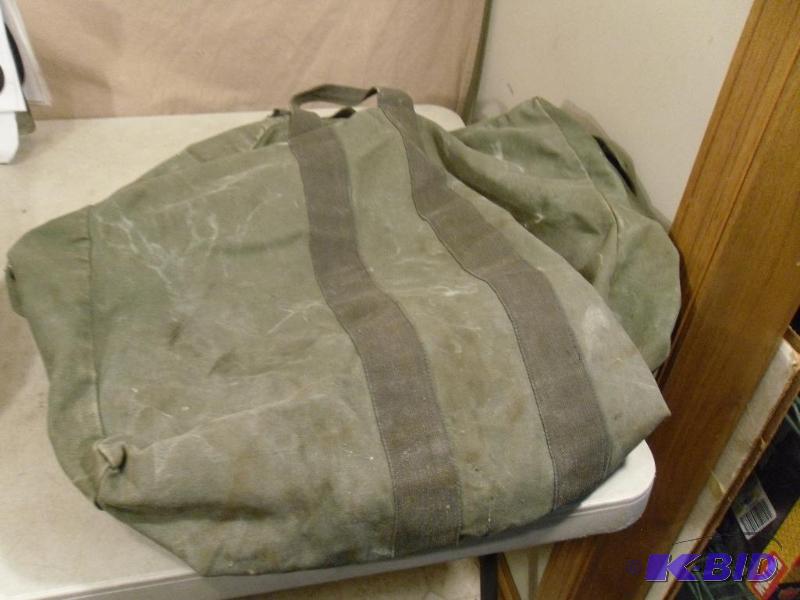 jio duffle bag