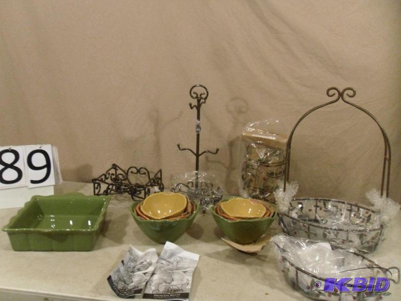 lot 89 image: Lot of New Princess House Items. Baking Dish,...