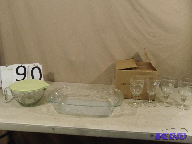 lot 90 image: New Princess House Items. Large Glass Baking ...