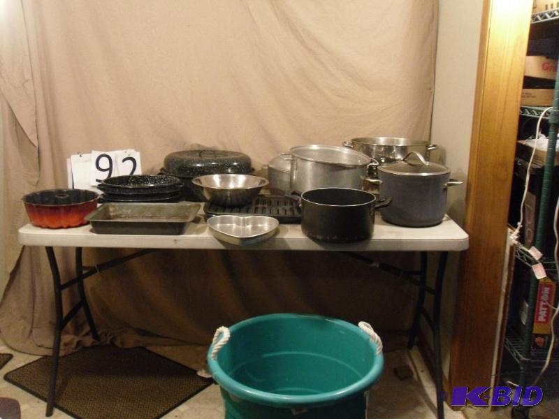 lot 92 image: Large Lot of Assorted Pots and Pans. Roaster ...