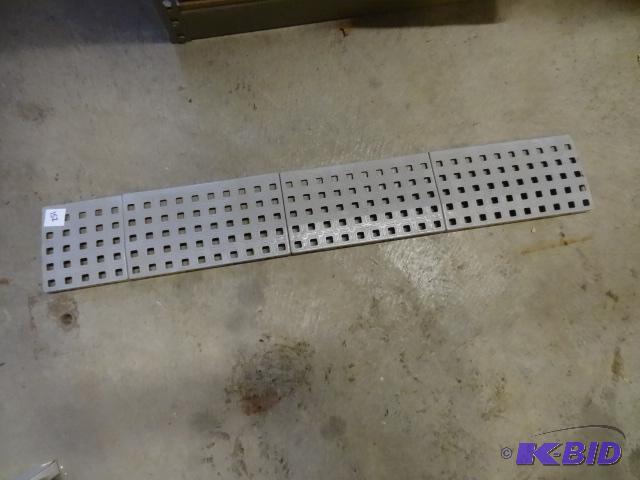 lot 152 image: Door Anti Trip 35 X 5...