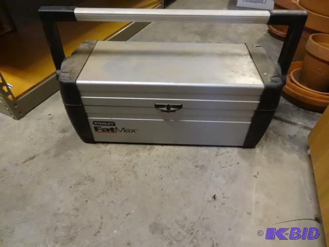 lot 153 image: Stanley Fat Max Tool Box. 25800 Roll Former 2...