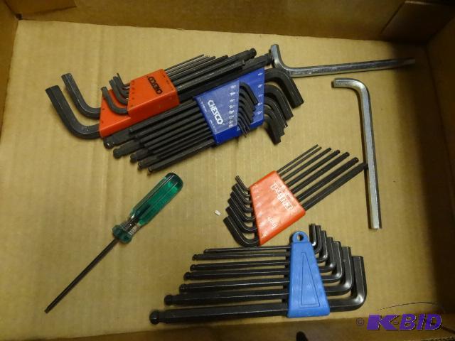 lot 165 image: Misc Allen Wrenches...
