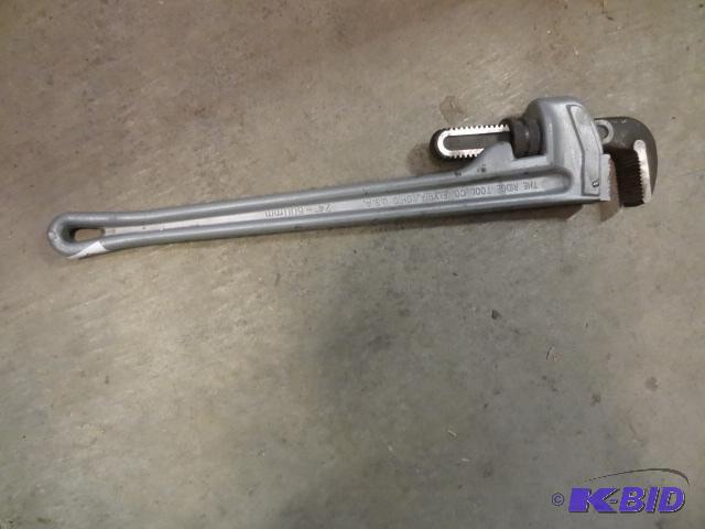 lot 171 image: Ridgid 24" Aluminum Pipe Wrench...