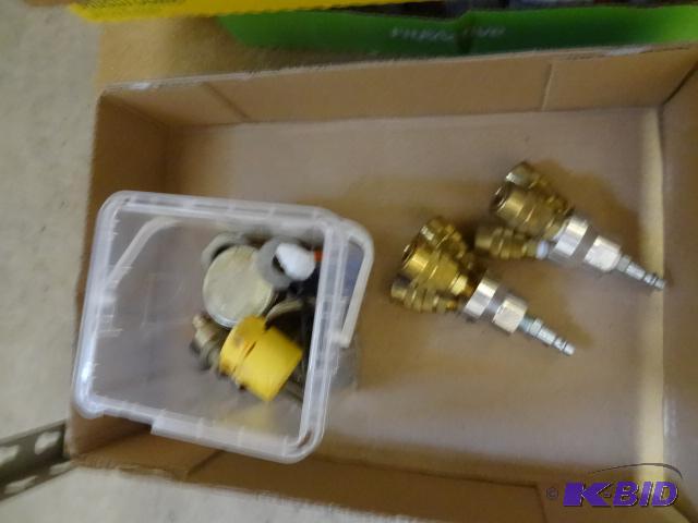 lot 195 image: Multi Port Air Hoses Connectors. Qty 2...