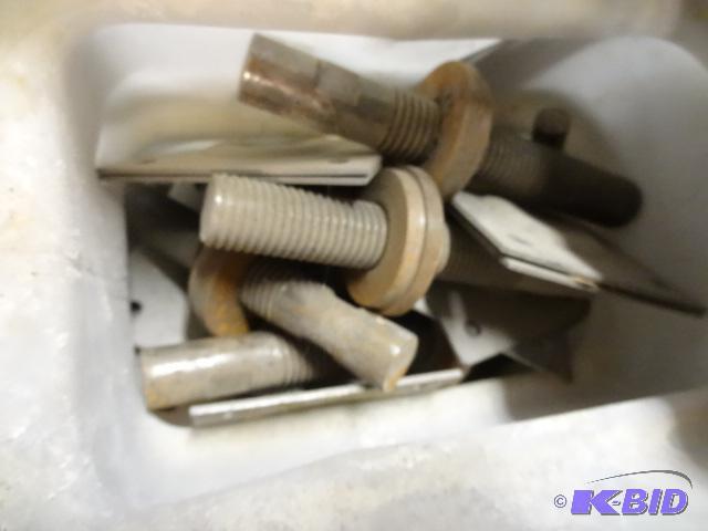 lot 271 image: Post Screw Adjusters, Conduit Connectors, Sca...