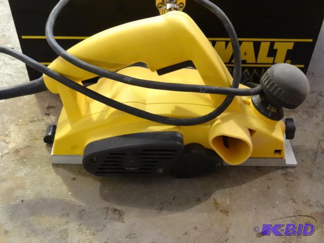 lot 3 image: Dewalt 3 14 Planer. Works...