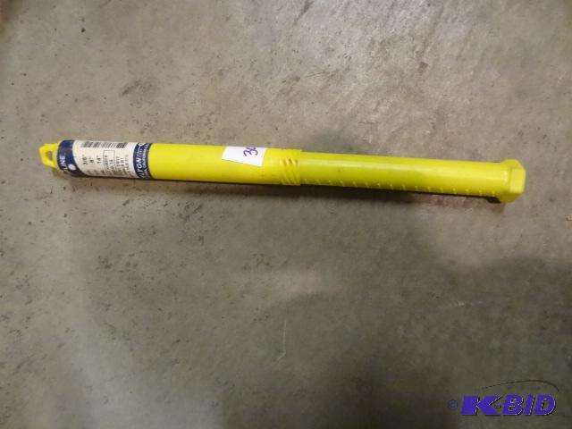 lot 307 image: Roto Hammer Bit, 38 X 8" New...
