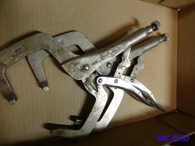 lot 322 image: 2-11R Vise Grip Clamps...