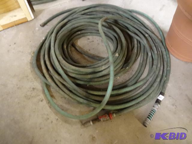 lot 362 image: 2 Garden Hoses...