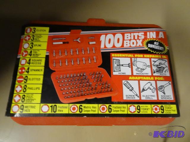 lot 37 image: 100 Screw Bits in a Box. New...