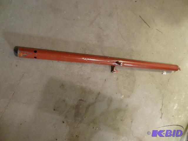lot 376 image: Scaffolding Safety Rail Uprights Qty 16...