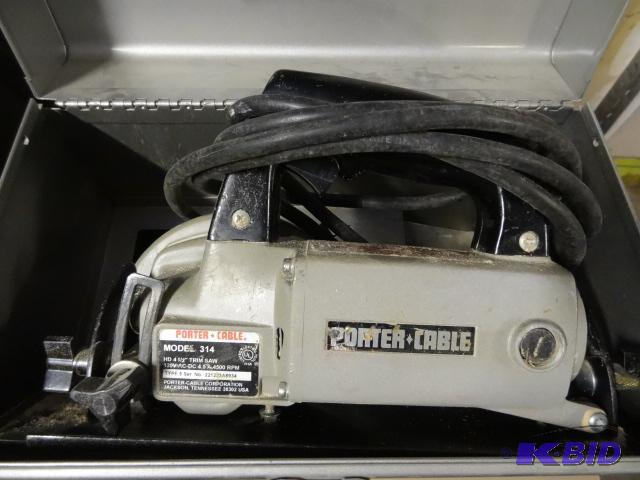 lot 47 image: Porter Cable 314 HD 4 12 Trim Saw...