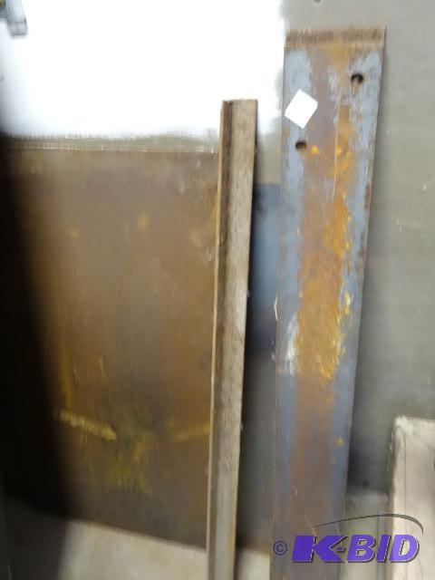 lot 63 image: Misc Metal Pieces...