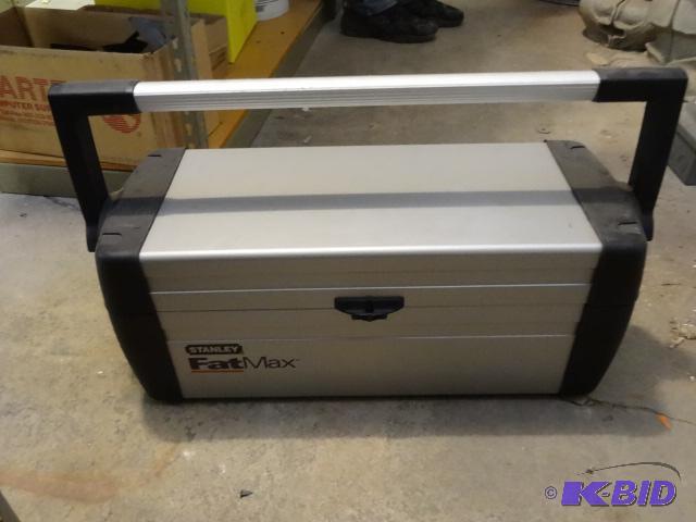 lot 81 image: Stanley Fat Max Tool Box. 25800 Roll Former 2...
