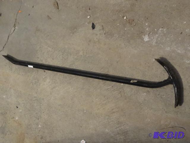 lot 85 image: Heavy Duty Pry Bar...