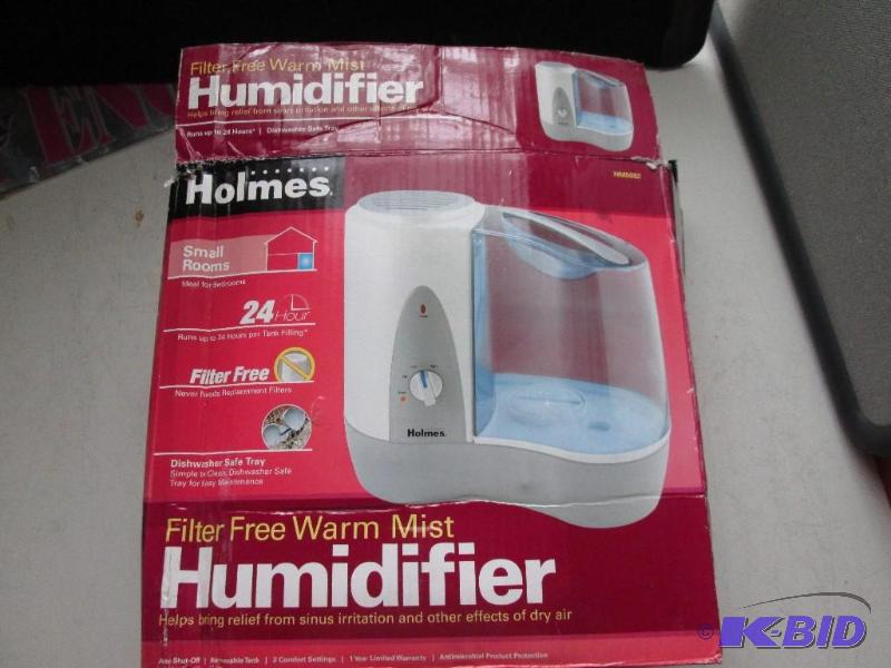 Holmes warm mist humidifier, damaged package,...