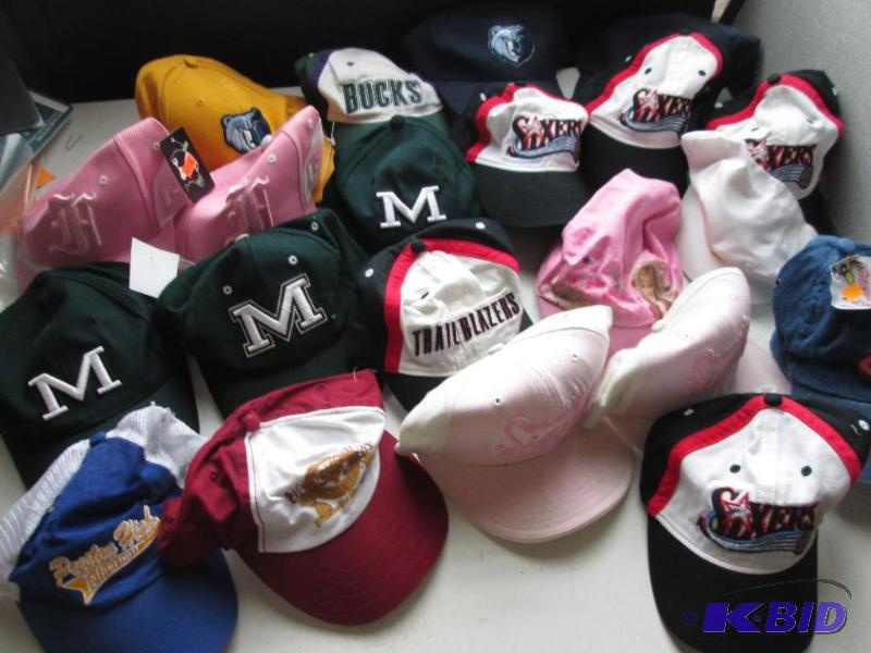 Lot of assorted caps, great for resale...