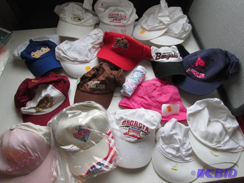 Lot of assorted caps, great for resale...