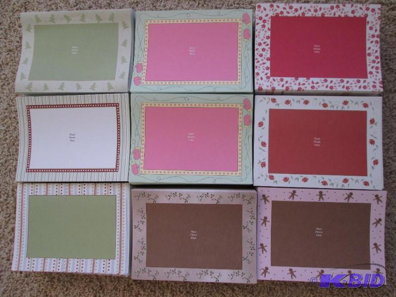 Lot of approximately 900 photo greeting card ...