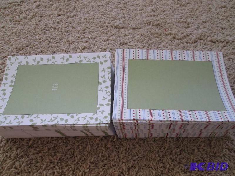 Lot of approximately 200 photo greeting card ...