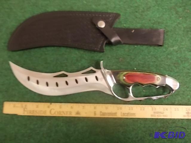 Large Hunting Knife with Sheath...