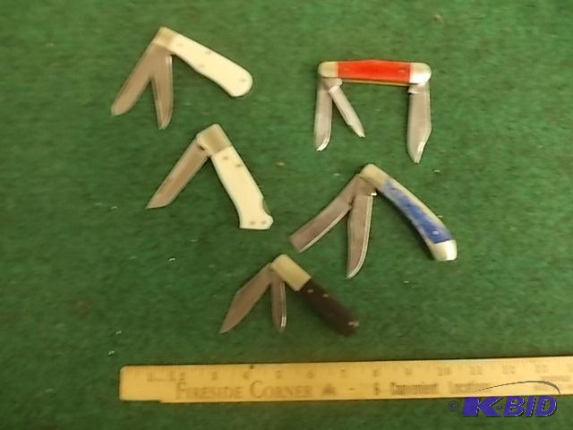 5 Assorted folding Knives...