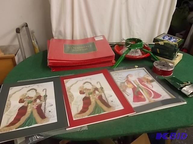 3 Old Fashion Santa Prints, New Gift Boxes, N...