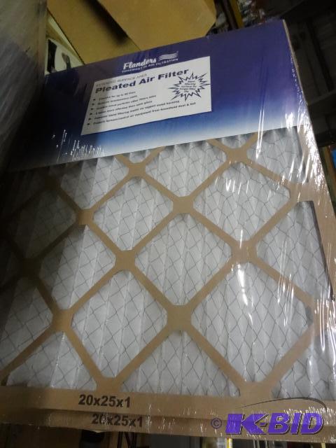 Quantity 3 New Flanders pleated air filters 2...