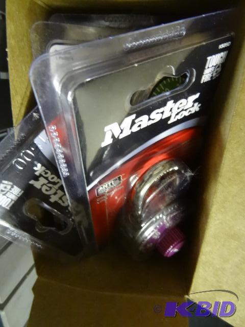 New lot quatity 4 master lock combination loc...