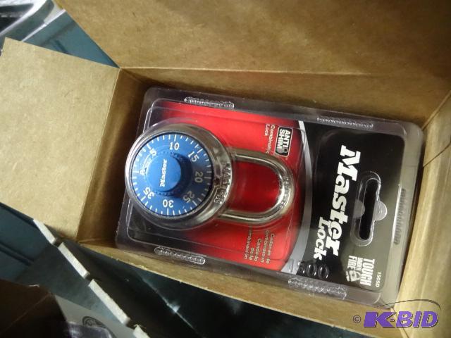 New lot quatity 4 master lock combination loc...