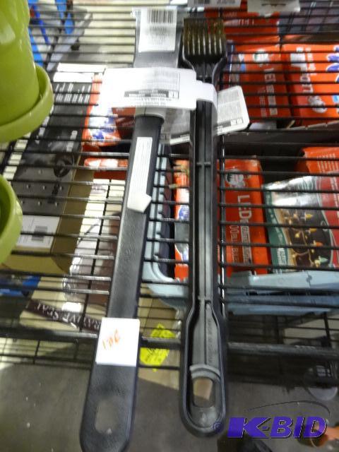 New lot of 2 Grill brushes. Breath bristels w...