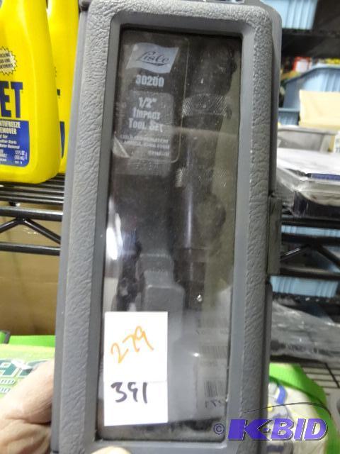 New Lisle brand half inch impact tool set. Mo...