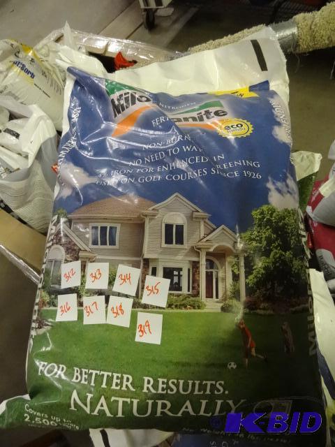 Newbag of milorganite organic nitrogen fertil...