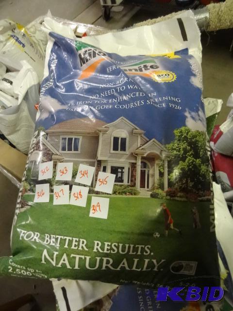 Newbag of milorganite organic nitrogen fertil...