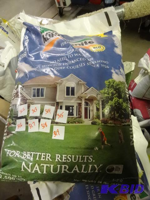 Newbag of milorganite organic nitrogen fertil...