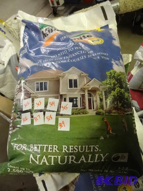 Newbag of milorganite organic nitrogen fertil...