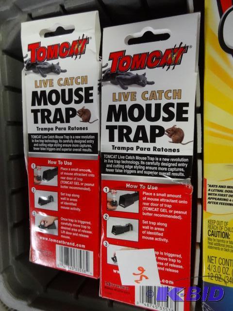 New qty 2 tom cat live catch mouse trap...