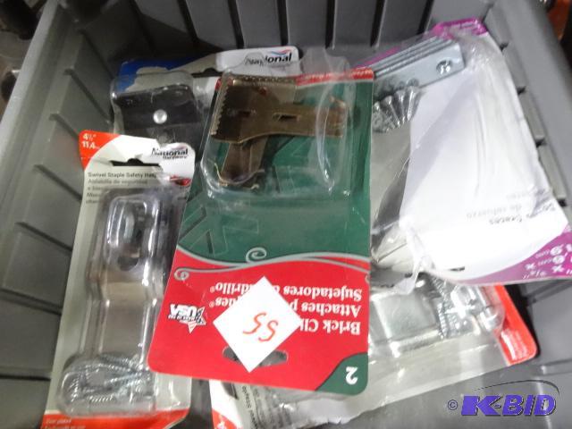 New 5-piece hardware lot including quantity t...