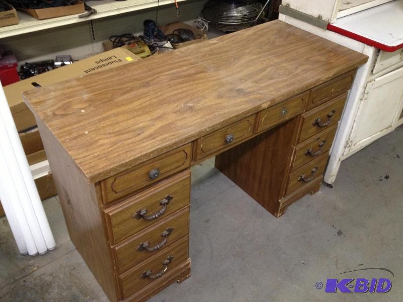 Wood Desk&nbsp  Overall good condition, need...
