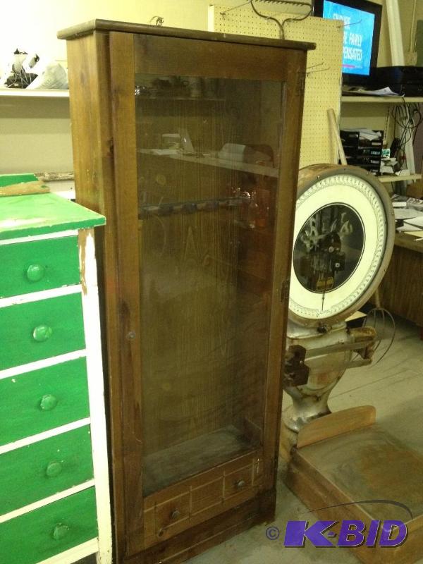 Solid Wood Gun Cabinet with Glass Front&nbsp...