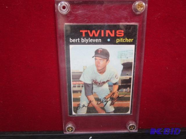 1971 Bert Blyleven Rookie card, in NM conditi...