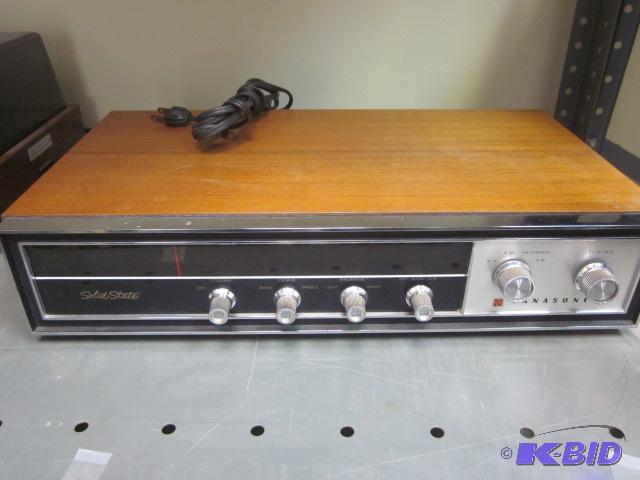 Vintage Panasonic Solid State model RE-7671 S...